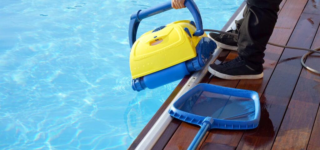 Robotic Pool Cleaners and Pressurised Pool Cleaners! Which Is Better And Why?
